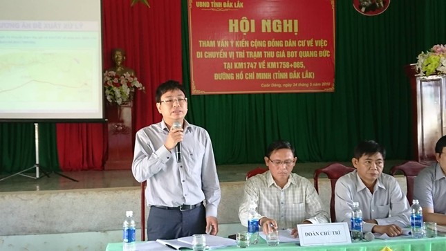 Đại diện Bộ GTVT và UBND tỉnh Đắk Lắk chưa trả lời thắc mắc của người dân: được miễn phí hay giảm