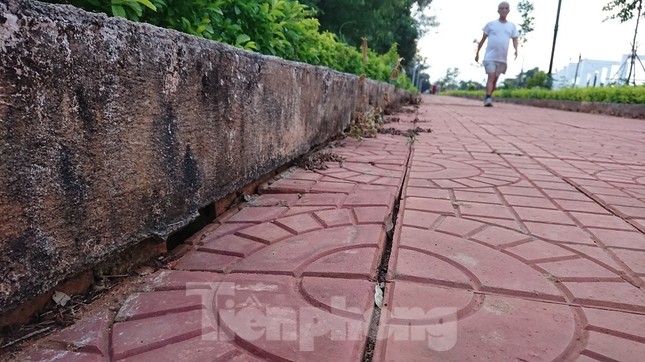 Công viên đội vốn 'tiền tỷ' vừa nghiệm thu đã hỏng ảnh 7