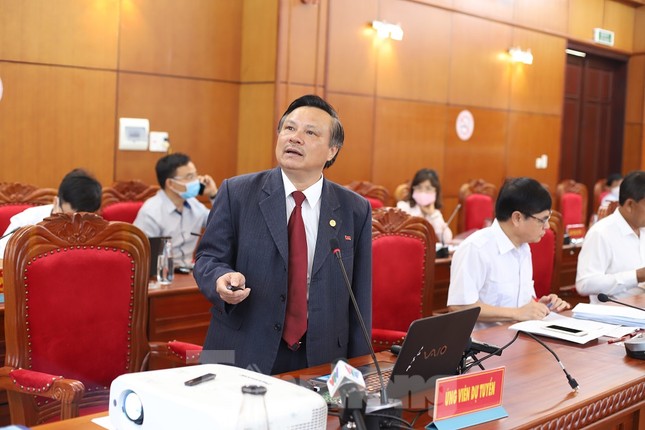 Các ứng viên vào 'phòng thi' tuyển chọn Bí thư huyện ủy ảnh 5