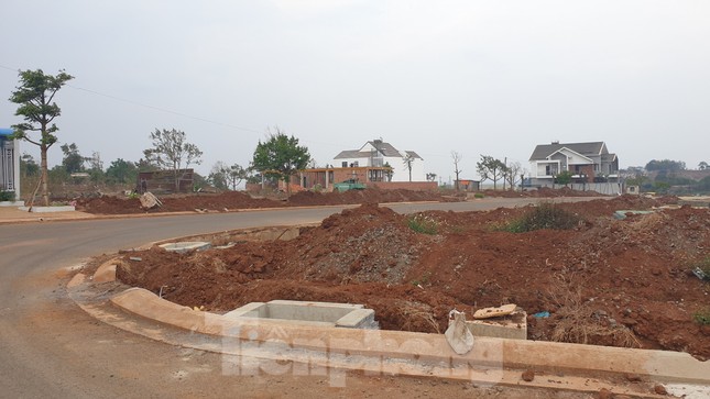 Đắk Lắk: Hàng loạt biệt thự xây dựng trên đất nông nghiệp ảnh 9