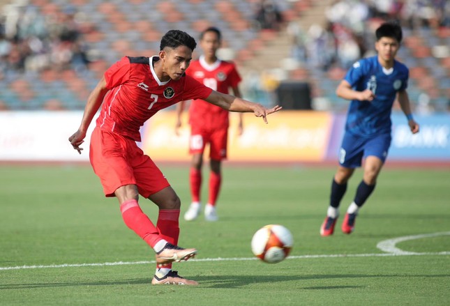 Trực tiếp SEA Games 32: U22 Indonesia vs U22 Philippines 1-0 (H2): Chờ Indonesia có thêm bàn thắng ảnh 5