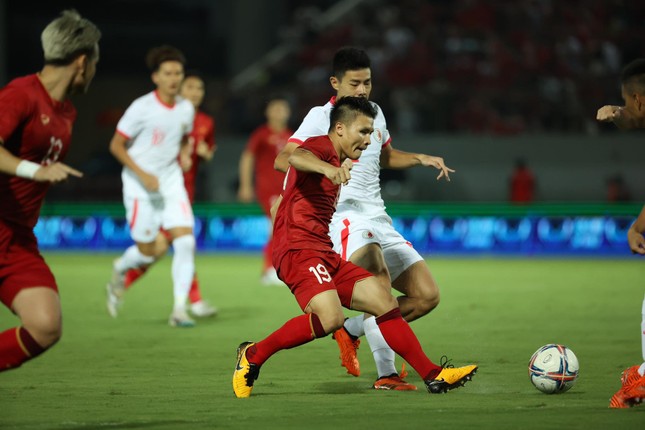 Vượt qua Hồng Kông (Trung Quốc) 1-0, ĐTVN có chiến thắng đầu tiên cùng HLV Troussier ảnh 15