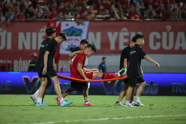 Vượt qua Hồng Kông (Trung Quốc) 1-0, ĐTVN có chiến thắng đầu tiên cùng HLV Troussier ảnh 5