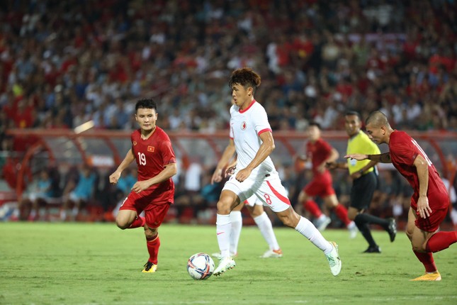 Trực tiếp Việt Nam vs Hồng Kông (TQ) 1-0 (H2): Bóng lần thứ 3 dội xà ngang ĐT Việt Nam - Ảnh 1.