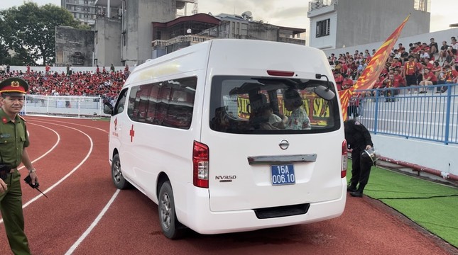 Vượt qua Hồng Kông (Trung Quốc) 1-0, ĐTVN có chiến thắng đầu tiên cùng HLV Troussier ảnh 26