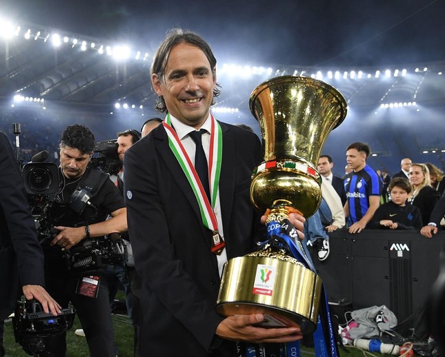 Simone Inzaghi, từ cầu thủ tầm thường, HLV suýt bị sa thải đến trận chung kết Champions League ảnh 3