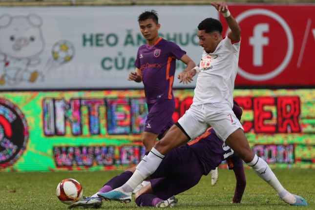 Đánh bại Bình Dương 2-1, HAGL chính thức trụ hạng ảnh 30