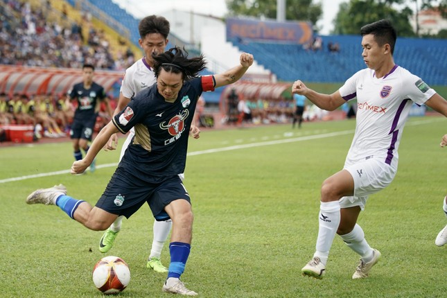 Đánh bại Bình Dương 2-1, HAGL chính thức trụ hạng ảnh 12