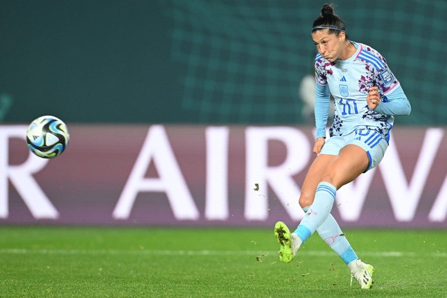 ‘Đè bẹp’ Thụy Sỹ 5-1, Tây Ban Nha lần đầu vào tứ kết World Cup ảnh 6