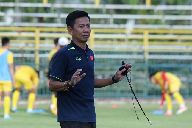Đánh bại U23 Lào 4-1, U23 Việt Nam chiếm ngôi đầu bảng ngay trận đầu ra quân ảnh 8
