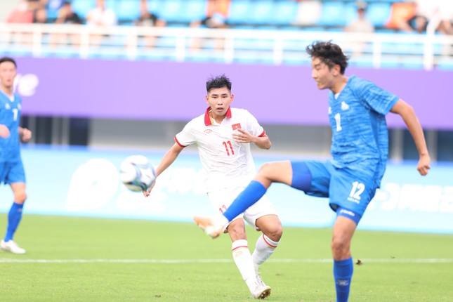 Olympic Việt Nam mở đầu chiến dịch Asiad 19 với thắng lợi 4-2 trước Mông Cổ ảnh 11