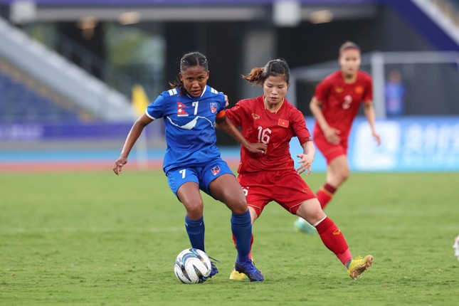 Đánh bại tuyển nữ Nepal 2-0, tuyển nữ Việt Nam có khởi đầu tốt tại Asiad 19 ảnh 12
