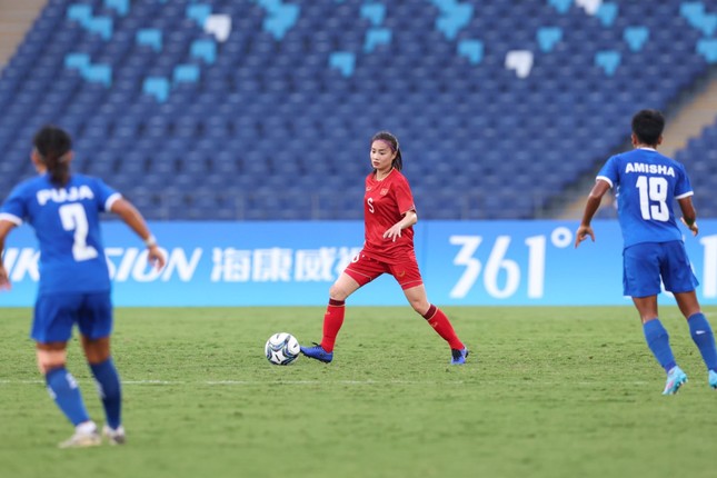 Đánh bại tuyển nữ Nepal 2-0, tuyển nữ Việt Nam có khởi đầu tốt tại Asiad 19 ảnh 3