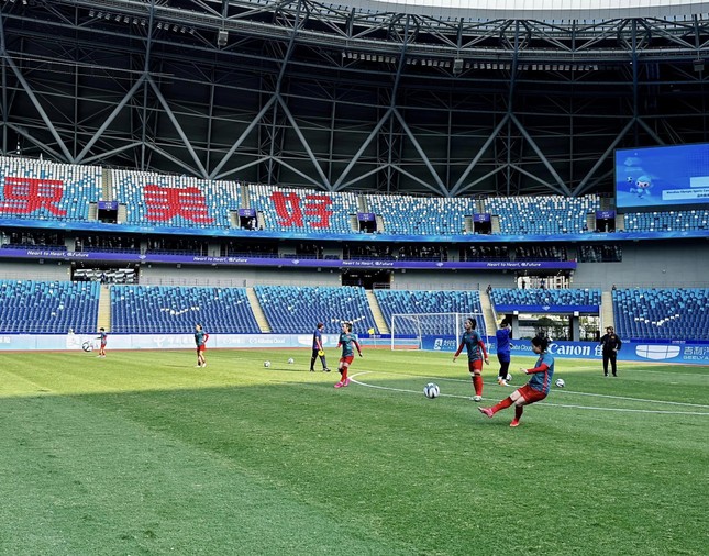 Đội tuyển nữ Việt Nam vùi dập Bangladesh 6-1 ảnh 20