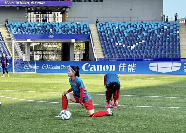 Đội tuyển nữ Việt Nam vùi dập Bangladesh 6-1 ảnh 19