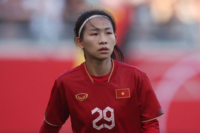 Đội tuyển nữ Việt Nam vùi dập Bangladesh 6-1 ảnh 12
