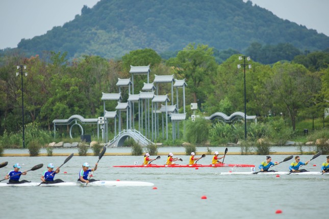 Asiad ngày 3/10: Tay vợt Hải Đăng thua ngược nhà vô địch thế giới ảnh 9