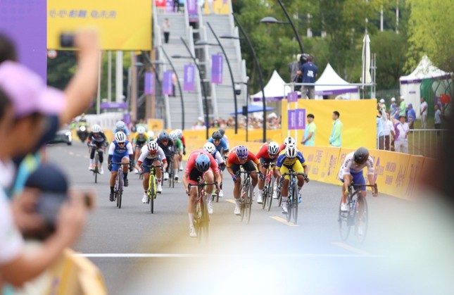 Bóng chuyền nữ vào bán kết Asiad 19 ảnh 7