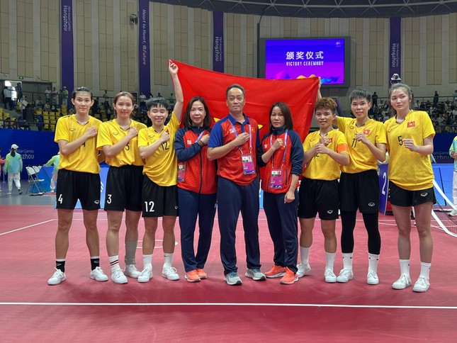 Bóng chuyền nữ vào bán kết Asiad 19 ảnh 24
