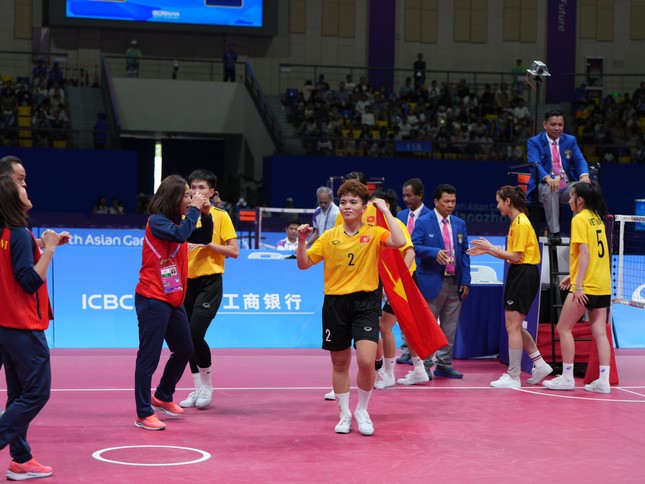 Bóng chuyền nữ vào bán kết Asiad 19 ảnh 19