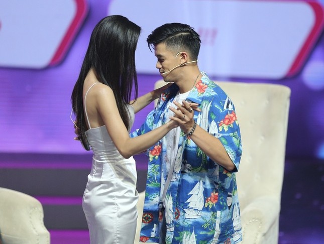 Hoa hậu chuyển giới Hoài Sa nói về tình cảm với Trọng Hiếu ảnh 1
