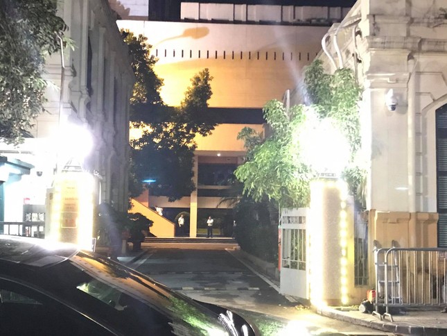 Khám xét nhà riêng, nơi làm việc của Chủ tịch Hà Nội Nguyễn Đức Chung ảnh 6