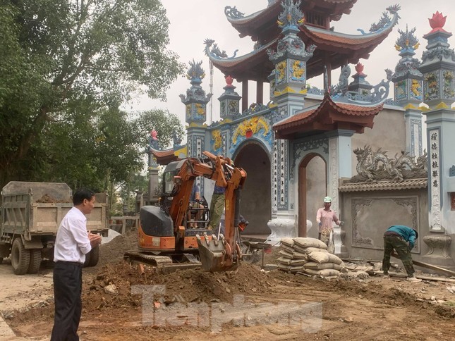 Lô gỗ sưa từng định giá 'trăm tỷ' giảm bao nhiêu sau 4 phiên đấu giá không thành? ảnh 6
