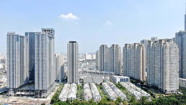 Ông Phạm Nhật Vượng sắp có thương vụ lớn ở Mỹ; bất động sản diễn biến lạ ảnh 4