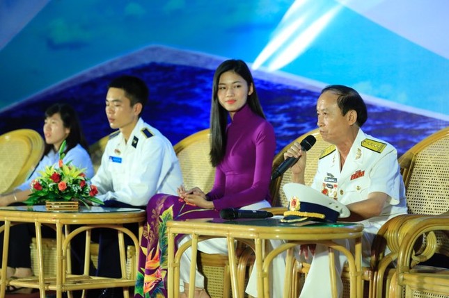 Tổ quốc mãi gọi tên ảnh 26