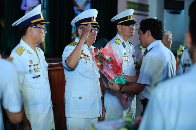 Tổ quốc mãi gọi tên ảnh 8