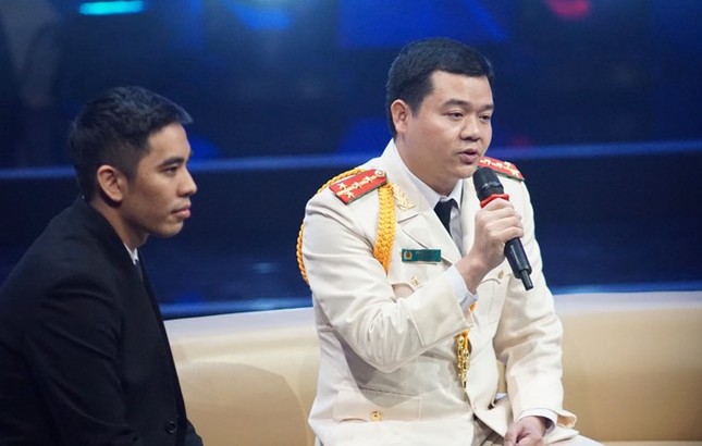 Thủ tướng trao giải thưởng Gương mặt trẻ Việt Nam tiêu biểu năm 2017 ảnh 16