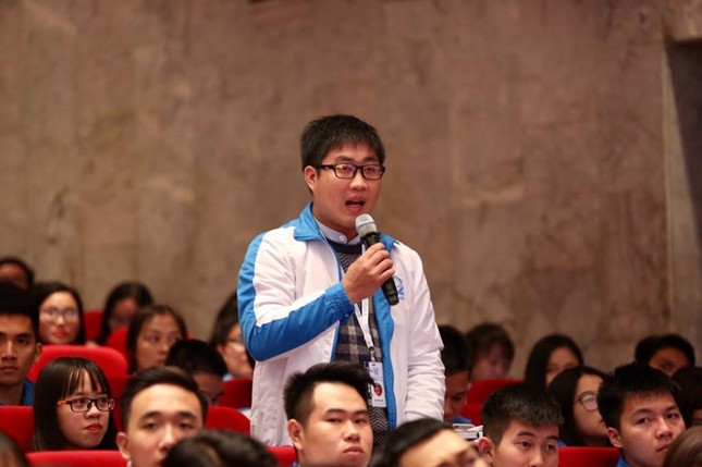 Phó Thủ tướng Vũ Đức Đam đối thoại với đại biểu Hội Sinh viên ảnh 26