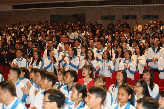 Phó Thủ tướng Vũ Đức Đam đối thoại với đại biểu Hội Sinh viên ảnh 14