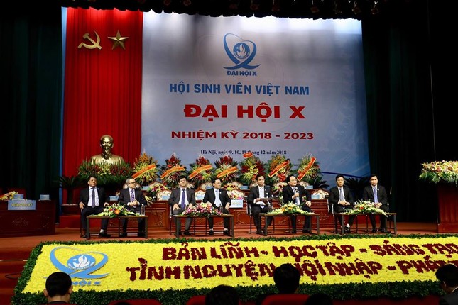 Phó Thủ tướng Vũ Đức Đam đối thoại với đại biểu Hội Sinh viên ảnh 16