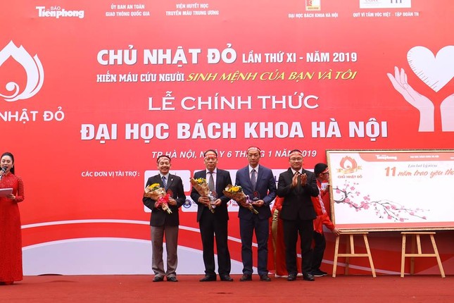 Mỗi giọt máu cho đi – một cuộc đời ở lại ảnh 72