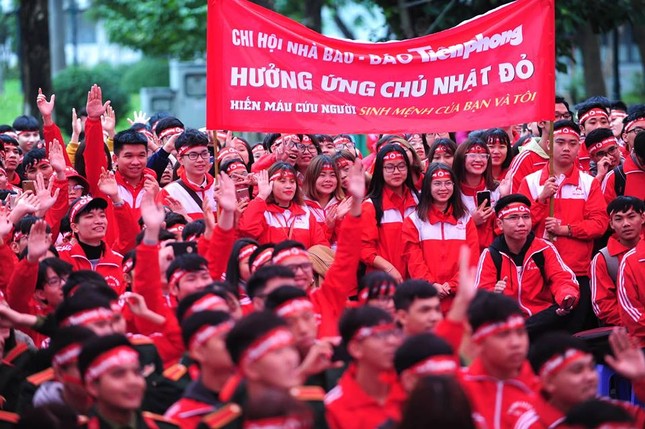 Mỗi giọt máu cho đi – một cuộc đời ở lại ảnh 44