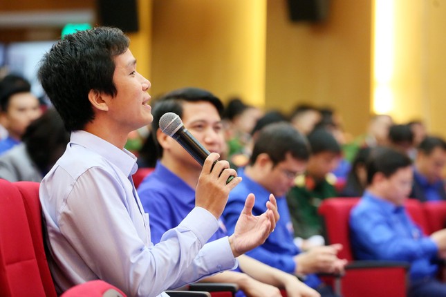 Bí thư thứ nhất TƯ Đoàn Lê Quốc Phong đối thoại với đoàn viên, thanh niên ảnh 24
