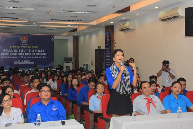Bí thư thứ nhất TƯ Đoàn Lê Quốc Phong đối thoại với đoàn viên, thanh niên ảnh 17