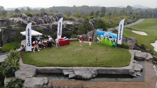 Ai là nhà vô địch Tiền Phong Golf Championship mùa thứ ba? ảnh 44
