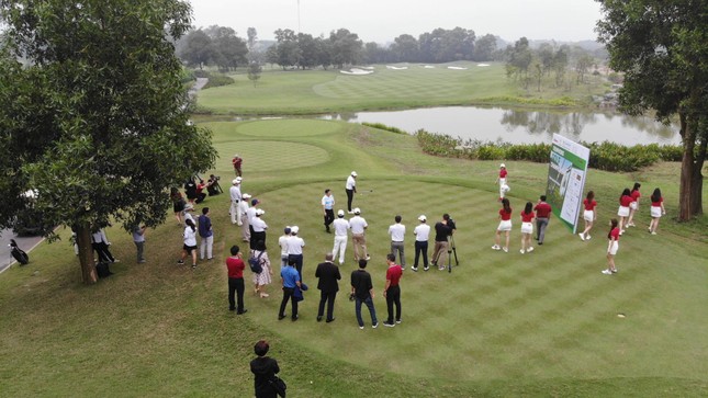 Ai là nhà vô địch Tiền Phong Golf Championship mùa thứ ba? ảnh 27
