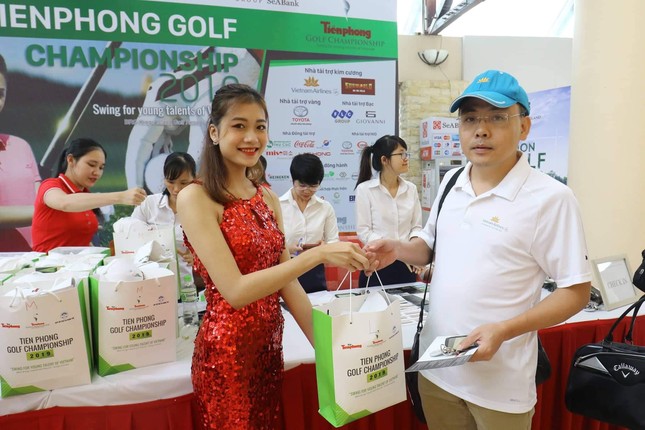 Ai là nhà vô địch Tiền Phong Golf Championship mùa thứ ba? ảnh 13