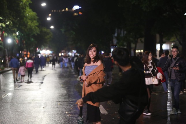 Cả nước đón Giao thừa Canh Tý 2020 ảnh 52