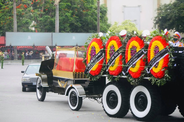 Lễ an táng nguyên Tổng Bí thư Lê Khả Phiêu ảnh 10