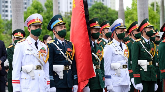 Lễ an táng nguyên Tổng Bí thư Lê Khả Phiêu ảnh 24
