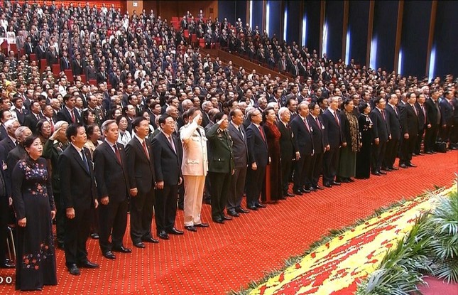 Tổng Bí thư, Chủ tịch nước: 'Không thế lực nào có thể ngăn cản nổi dân tộc ta đi lên' ảnh 7