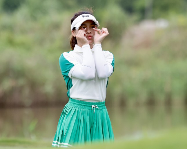 Đánh 66 gậy trong ngày đầu tiên, Nguyễn Đặng Minh lập kỷ lục tại Giải Vô địch Golf Quốc gia ảnh 68