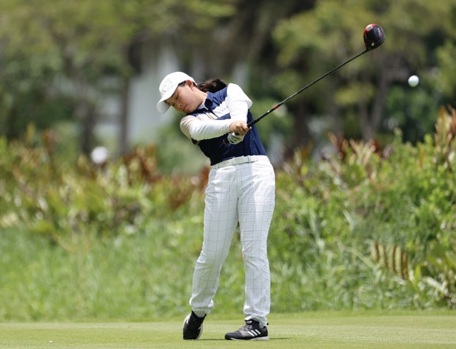  Golfer Nguyễn Nhất Long độc chiếm ngôi đầu sau ngày thi đấu thứ hai ảnh 50