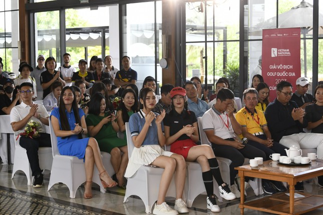Trao cúp Vô địch Golf Quốc gia năm 2023 - Cúp VinFast ảnh 18