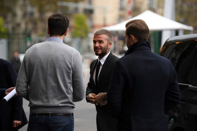 Hoa hậu Tiểu Vy và David Beckham xuất hiện bên xe Vinfast ảnh 22
