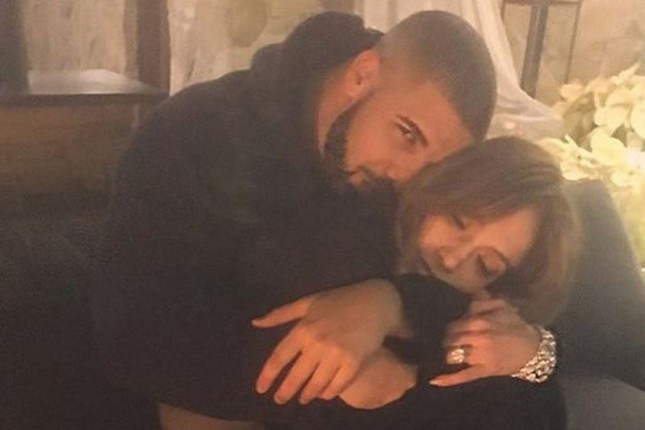 7 người đàn ông bước qua đời Jennifer Lopez trước bồ trẻ Alex Rodriguez là ai? ảnh 2